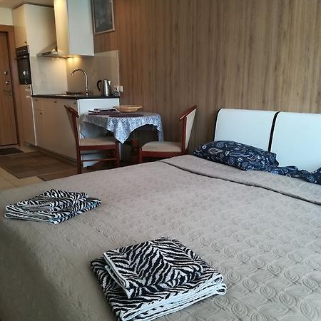 Apartment Vilnius Zemaitijos Zewnętrze zdjęcie